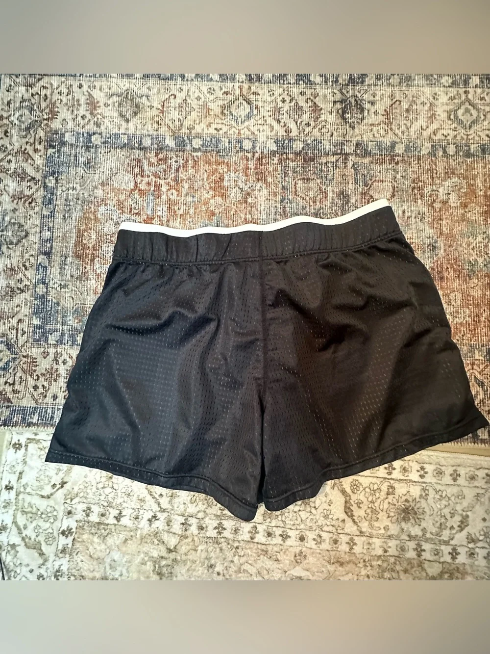 Nike Black Athletic Mesh Women’s Shorts Double Lined